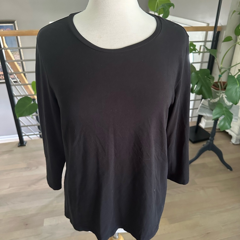 Chico's Classic Black 3/4 Sleeve Ultimate Tee